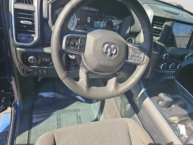 2019 Ram 1500 Big Horn/Lone Star Crew Cab 4x4 57 Box