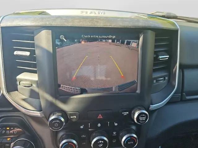2019 Ram 1500 Big Horn/Lone Star Crew Cab 4x4 57 Box
