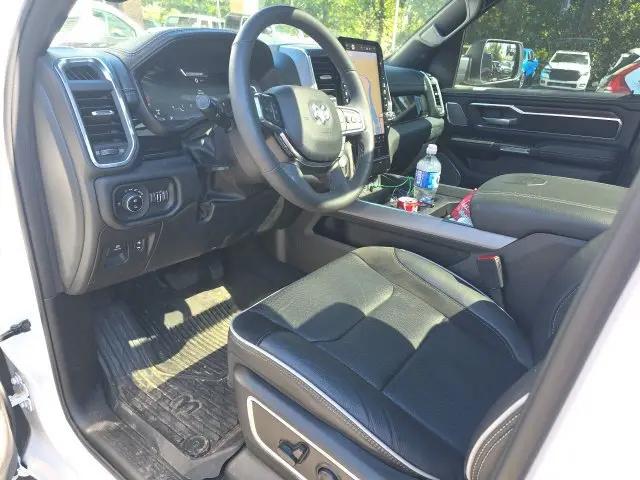 2025 Ram 1500 Laramie Crew Cab 4x4 57 Box
