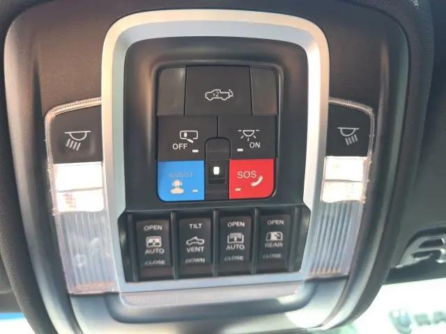 2025 Ram 1500 Laramie Crew Cab 4x4 57 Box