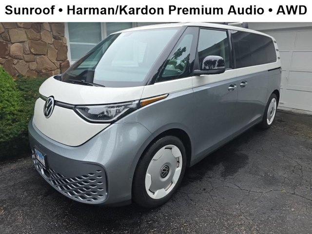 2025 Volkswagen ID. Buzz 1st Edition with 4MOTION 2025 Volkswagen ID. Buzz 1st Edition with 4MOTION