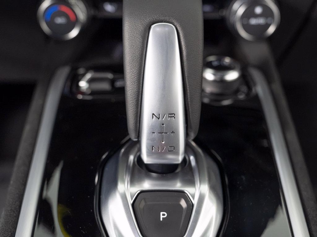 2027 Lotus Emira Turbo SE - Photo 30