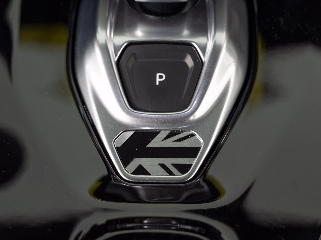 2027 Lotus Emira Turbo SE - Photo 31
