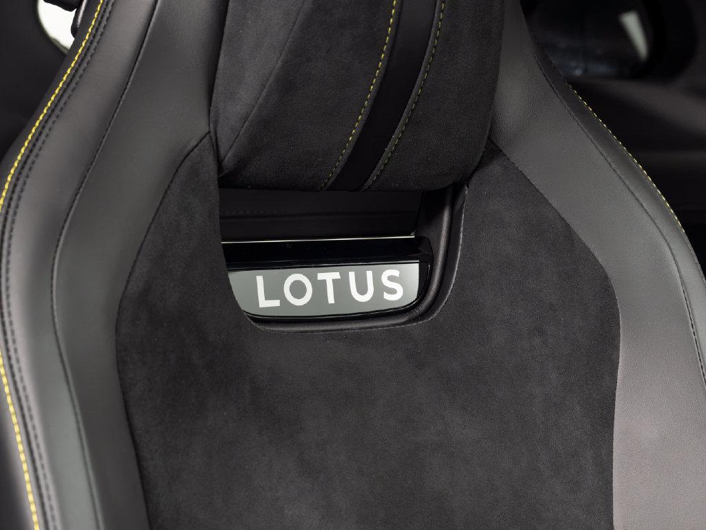 2027 Lotus Emira Turbo SE - Photo 48