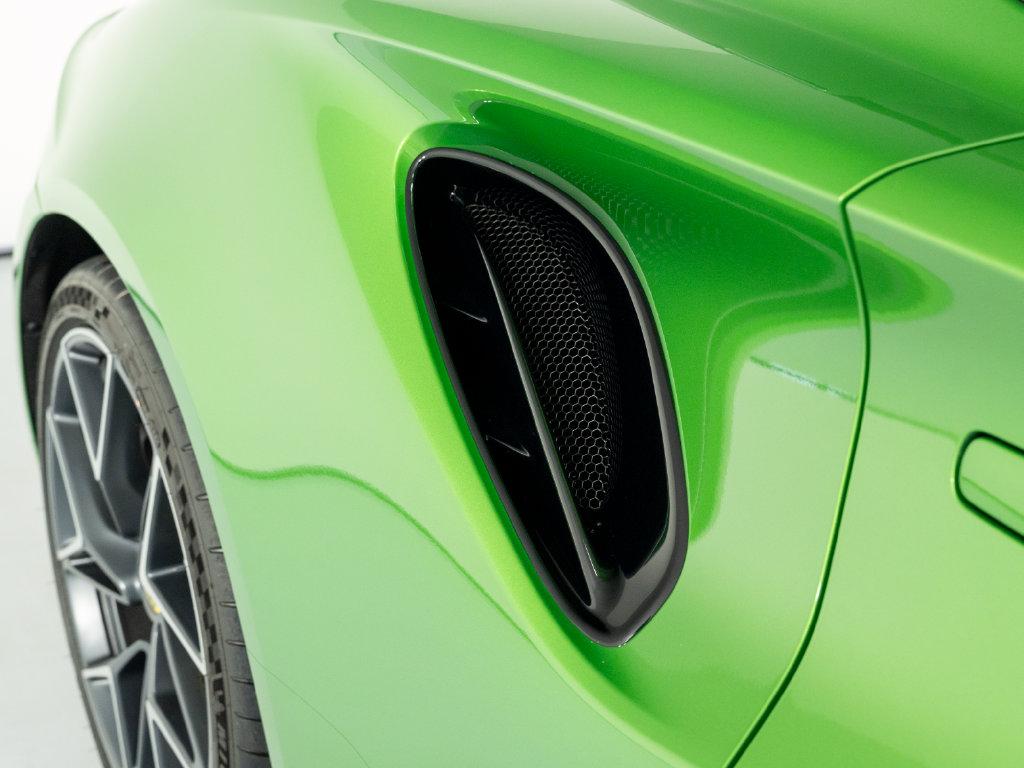 2027 Lotus Emira Turbo SE - Photo 55