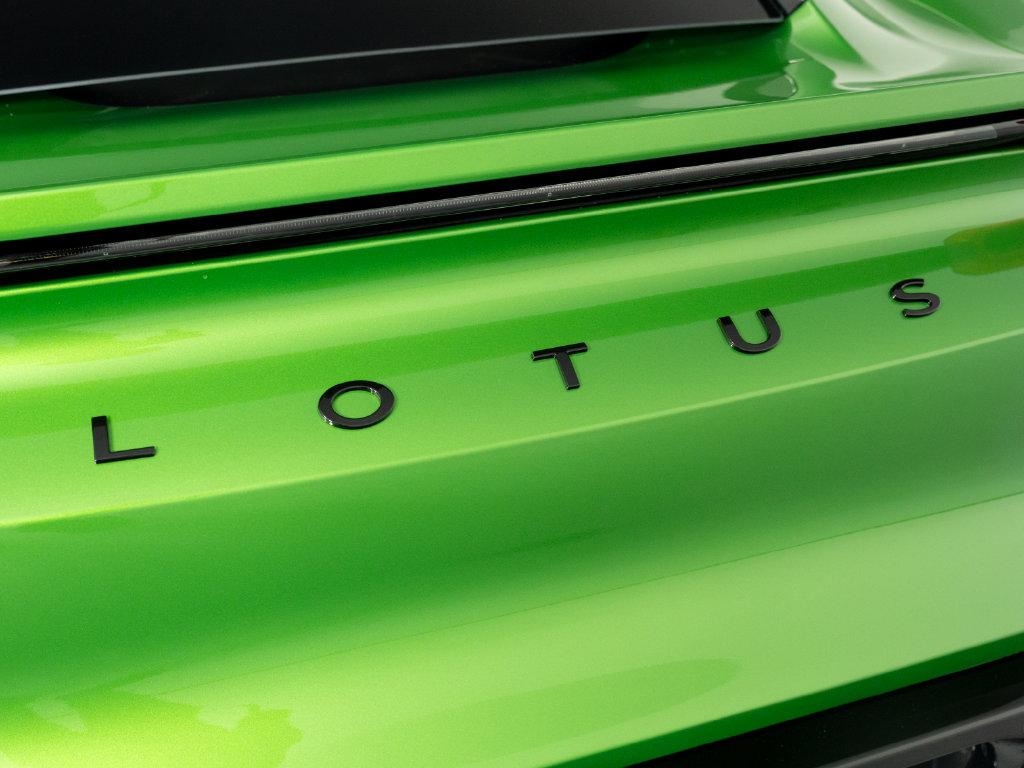 2027 Lotus Emira Turbo SE - Photo 61