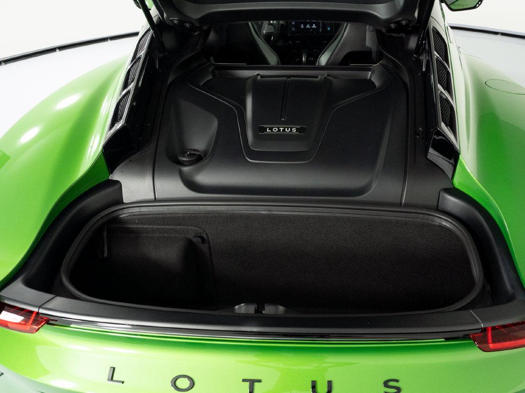 2027 Lotus Emira Turbo SE - Photo 64