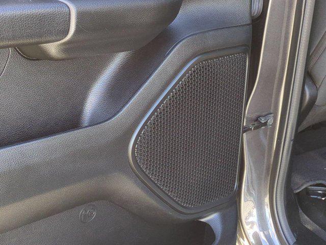 2019 Ram 1500 Big Horn/Lone Star Crew Cab 4x2 57 Box