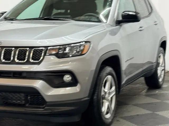 2023 Jeep Compass Latitude 4x4