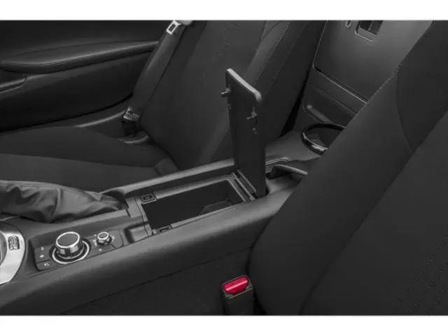 2021 Mazda MX-5 Sport