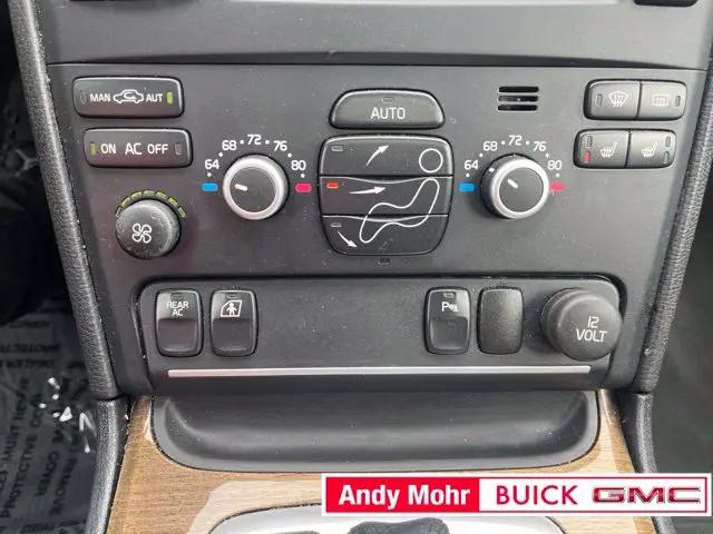 2011 Volvo XC90 3.2