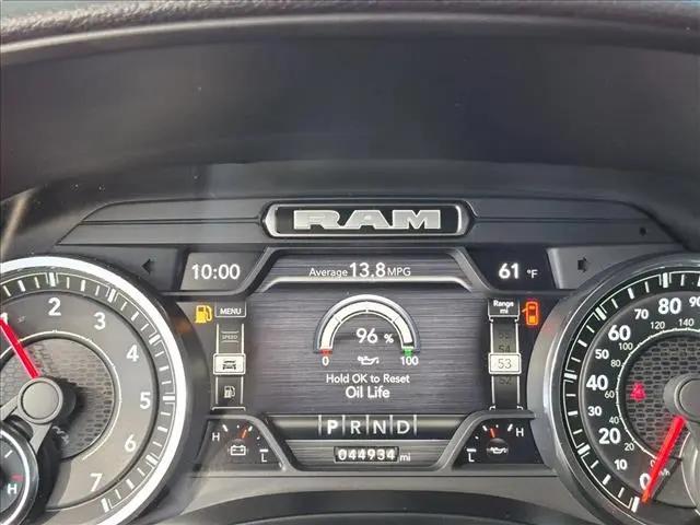 2022 Ram 1500 Laramie Crew Cab 4x4 57 Box