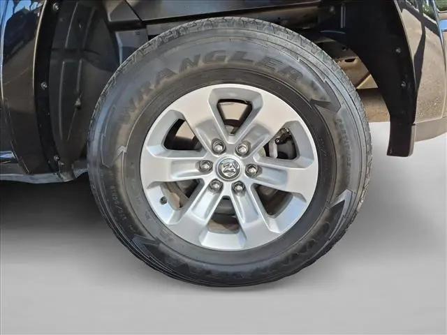 2022 Ram 1500 Laramie Crew Cab 4x4 57 Box