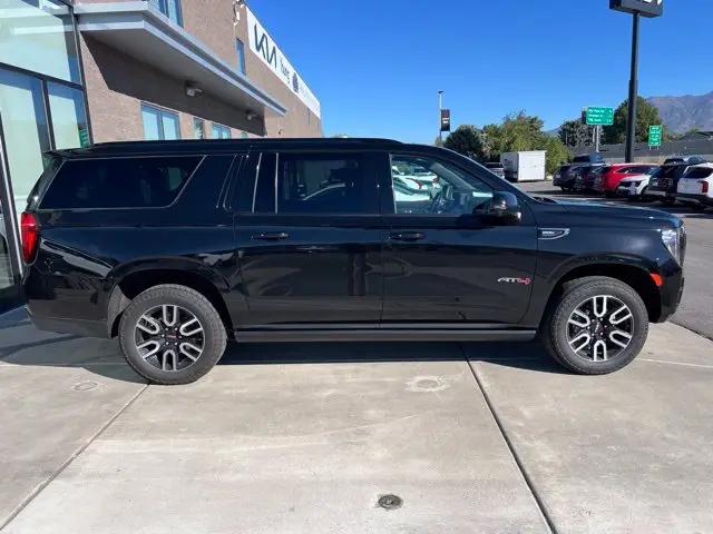 2021 GMC Yukon XL AT4