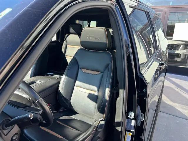 2021 GMC Yukon XL AT4