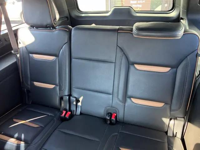 2021 GMC Yukon XL AT4