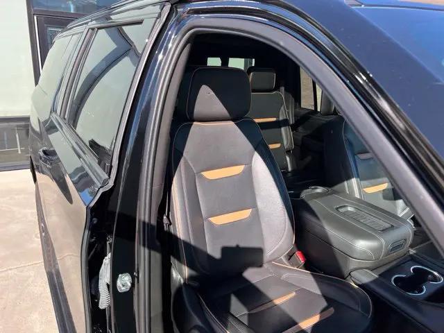 2021 GMC Yukon XL AT4