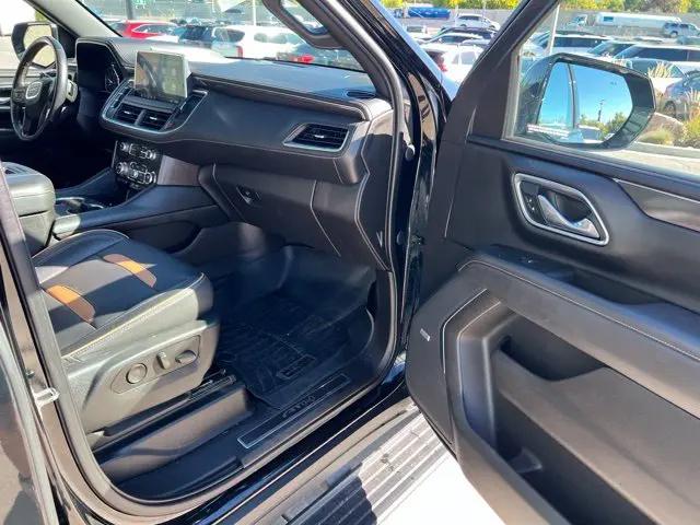 2021 GMC Yukon XL AT4