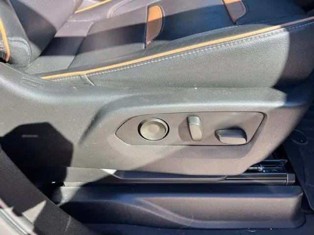 2021 GMC Yukon XL AT4