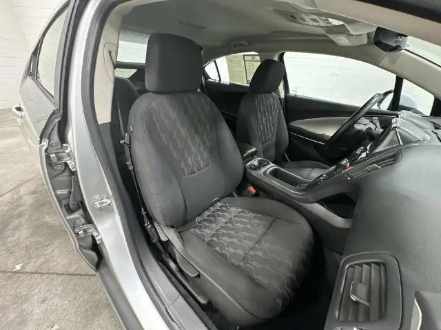 2014 Chevrolet Volt Base