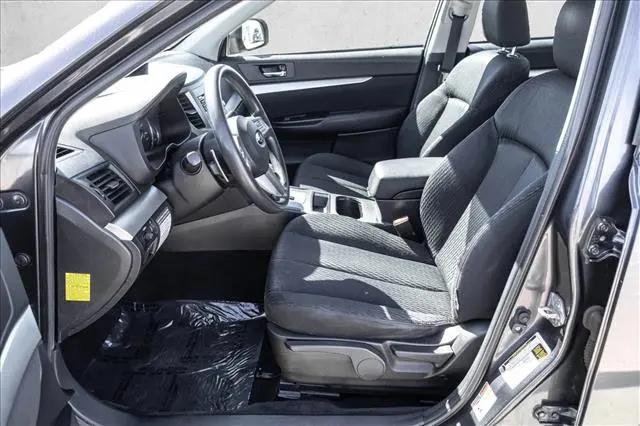 2010 Subaru Outback 2.5i