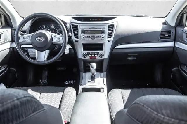 2010 Subaru Outback 2.5i