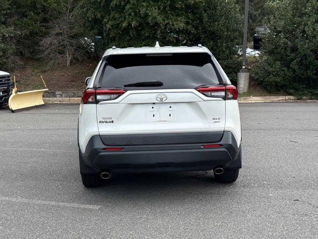 2021 Toyota RAV4 XLE Premium 2021 Toyota RAV4 XLE Premium