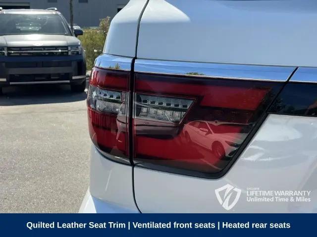 2023 Nissan Armada Platinum 4WD
