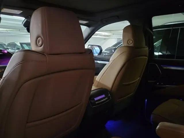 2025 Cadillac Escalade Premium Luxury