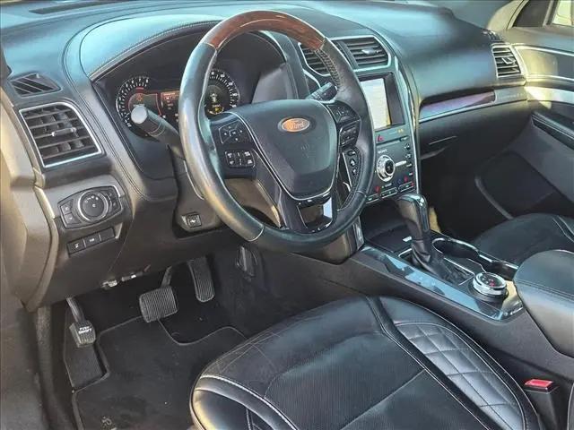2019 Ford Explorer Platinum