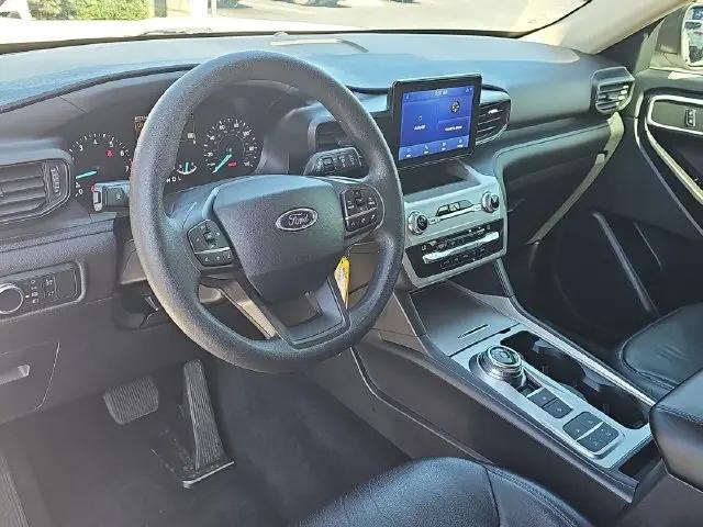 2021 Ford Explorer Base