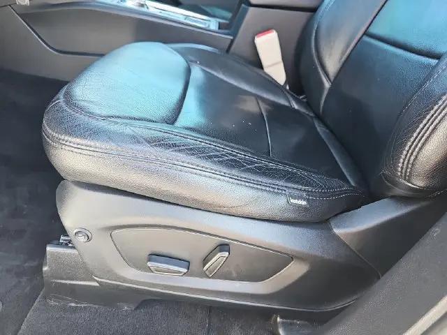 2021 Ford Explorer Base
