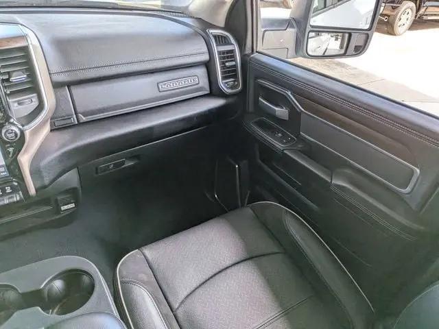 2024 Ram 2500 Laramie Crew Cab 4x4 64 Box