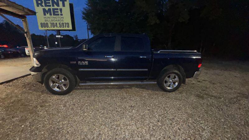 2017 Ram 1500 Big Horn Crew Cab 4x4 57 Box