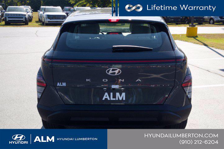 New 2027 Ecotronic Gray Pearl HYUNDAI SE FWD image 7