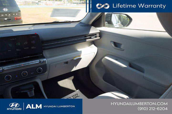 New 2027 Ecotronic Gray Pearl HYUNDAI SE FWD image 18