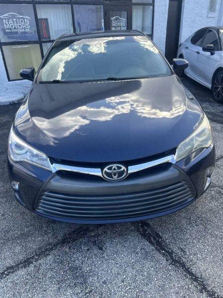2017 Toyota Camry LE for sale in Lake Worth, FL