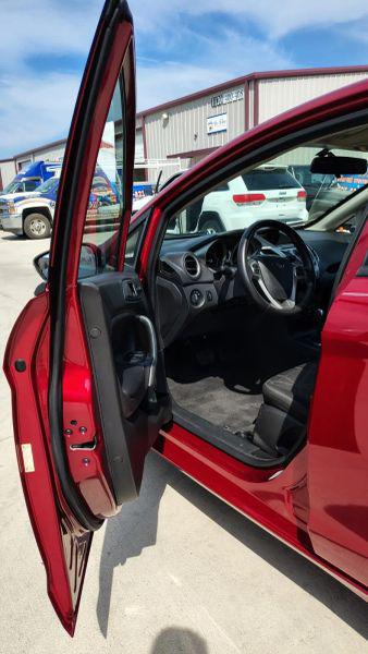 2013 Ford Fiesta SE