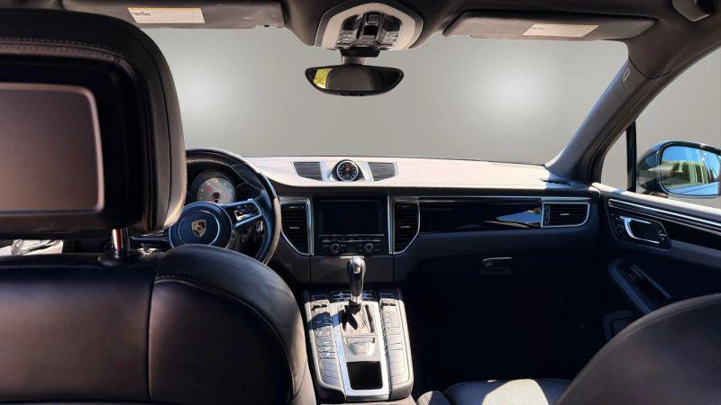 2016 Porsche Macan S