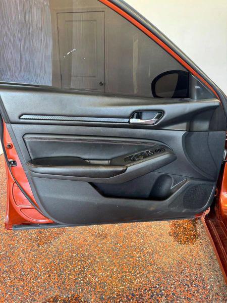 2021 Nissan Altima SR FWD