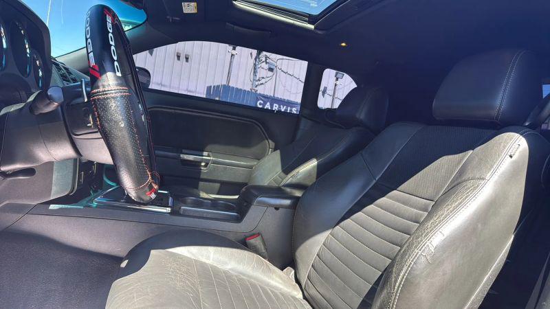 2014 Dodge Challenger SXT Plus