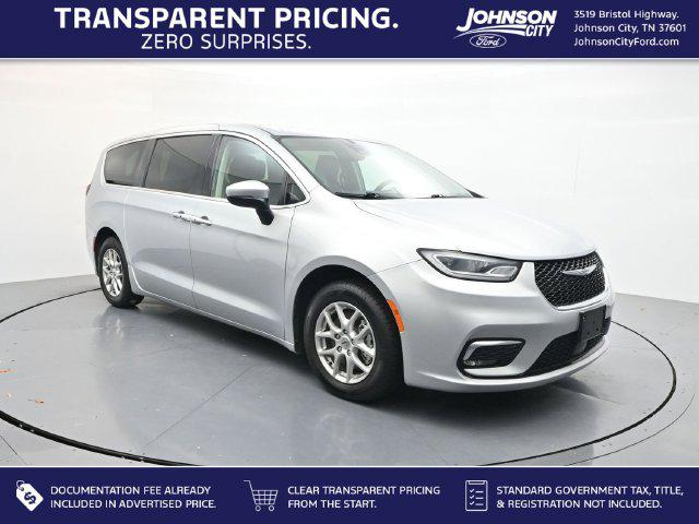 2023 Chrysler Pacifica Touring L for sale in Johnson City, TN