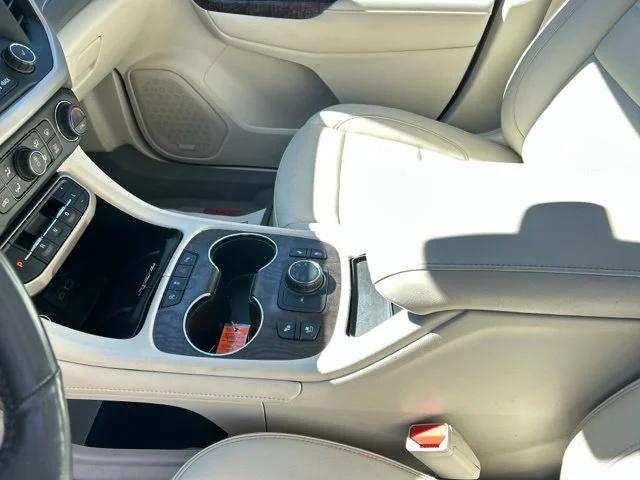 2021 GMC Acadia AWD Denali