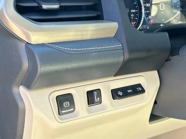 2021 GMC Acadia AWD Denali