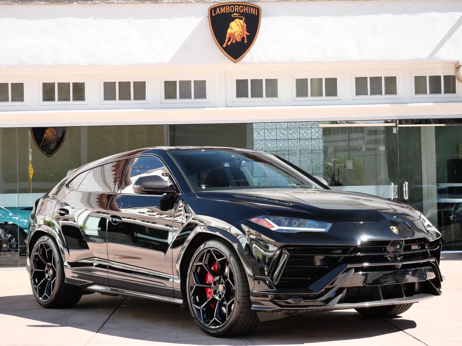 2024 Lamborghini Urus Performante
