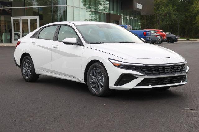 2026 Hyundai Elantra Hybrid Blue for sale in Bartlesville, OK