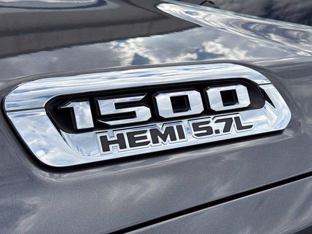2022 Ram 1500 Big Horn Quad Cab 4x4 64 Box
