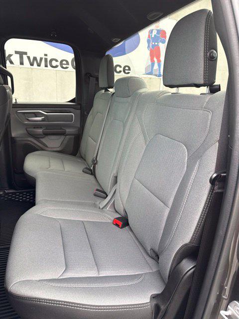 2022 Ram 1500 Big Horn Quad Cab 4x4 64 Box