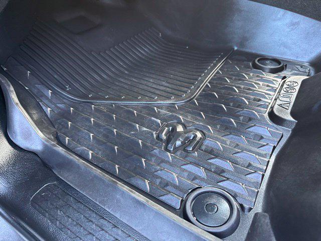 2022 Ram 1500 Big Horn Quad Cab 4x4 64 Box