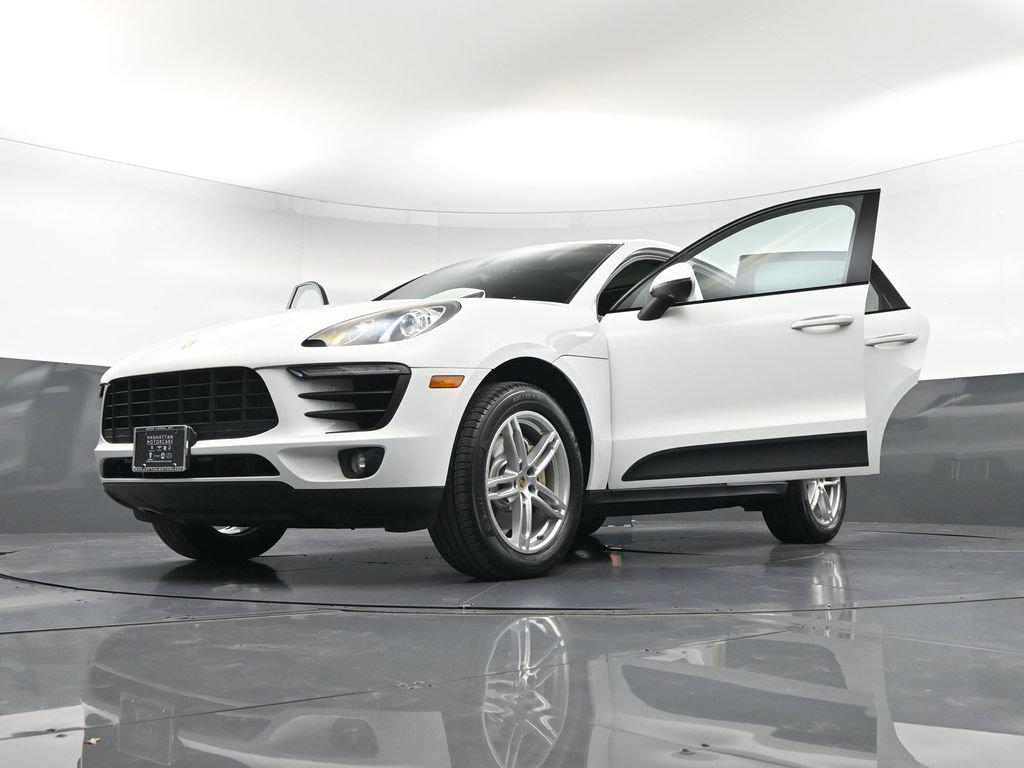 2016 Porsche Macan S
